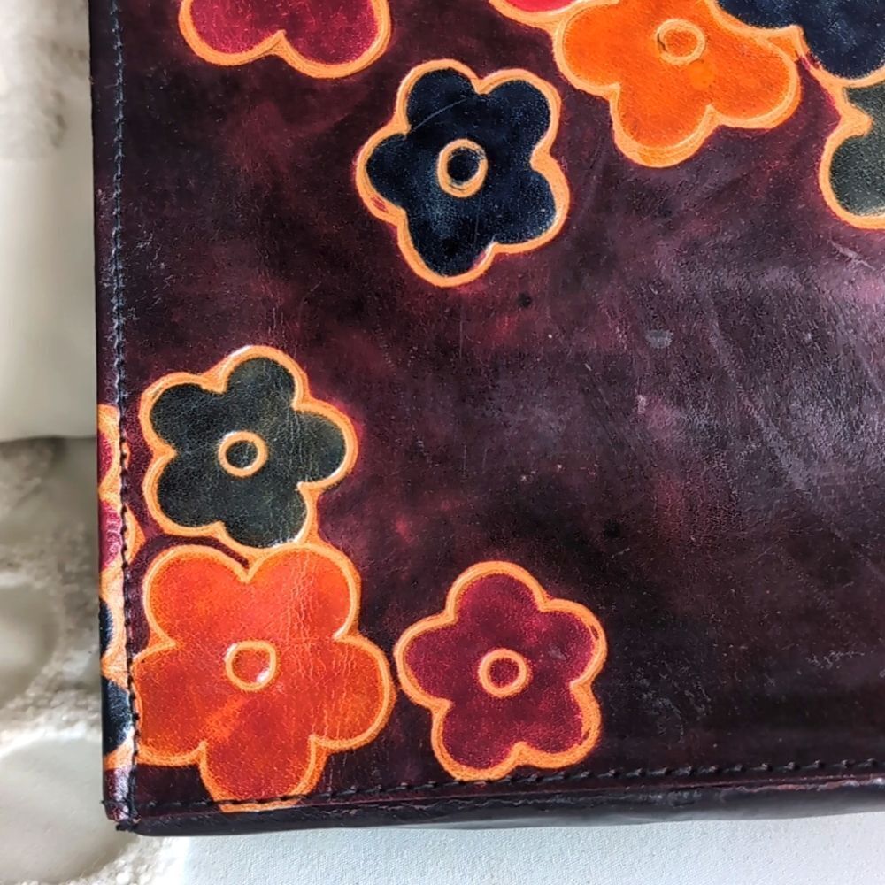 100% Genuine Leather Plum Colored 🏵️Flower Power -Vintage Leather Handbag/Tote - Picture 15 of 15